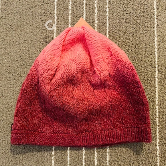 Outdoor Research Beanie - Wool Blend - New with Tags - Picture 2 of 3